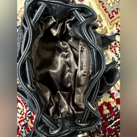 Adreanne Vittadini mini purse, lamb leather, magnetic closer, great condition - Picture 9 of 9